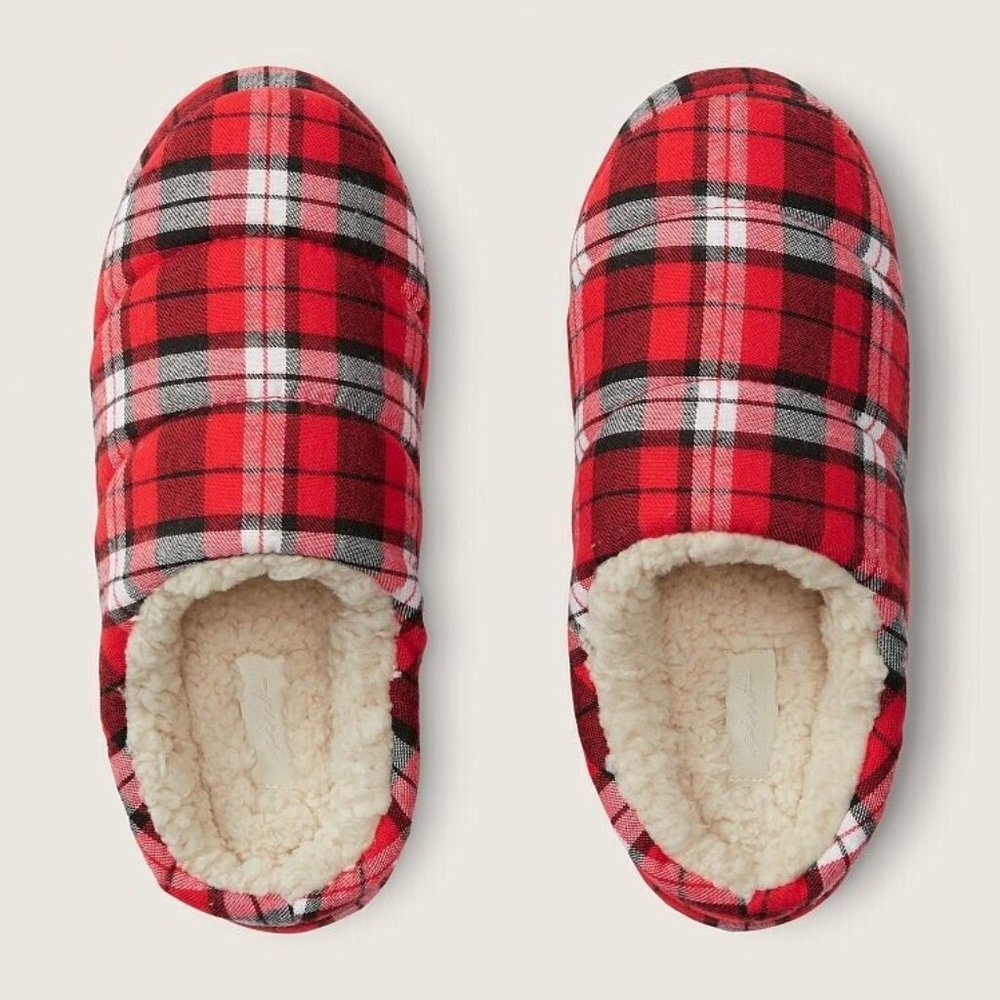 VICTORIAS SECRET PINK COZY FUZZY PLUSH CLOSED TOE SHERPA SLIPPERS SLIDES Small